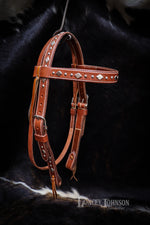 Load image into Gallery viewer, BrowBand Bridle with Dots
